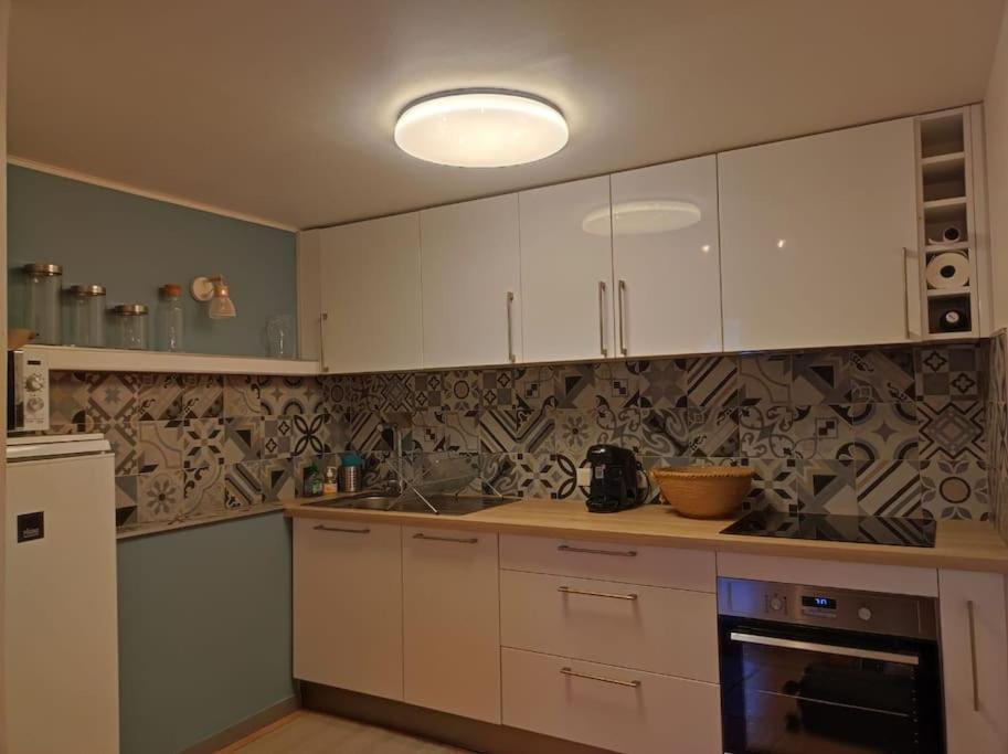 Appartement Cosy 2/4 Personnes La Roquebrussanne Eksteriør bilde