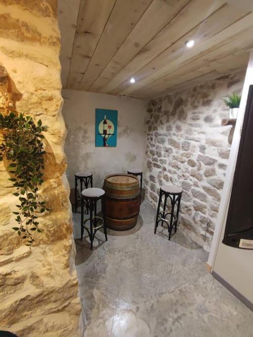 Appartement Cosy 2/4 Personnes La Roquebrussanne Eksteriør bilde