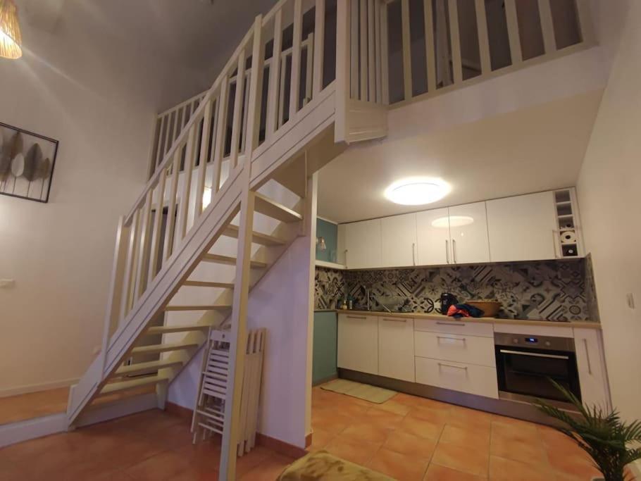 Appartement Cosy 2/4 Personnes La Roquebrussanne Eksteriør bilde