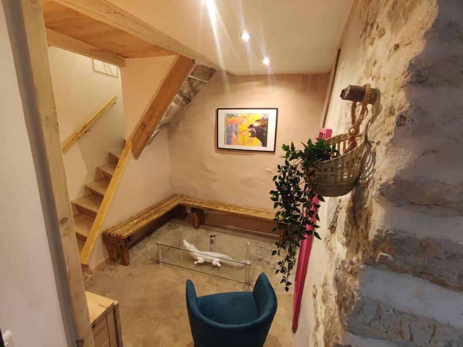 Appartement Cosy 2/4 Personnes La Roquebrussanne Eksteriør bilde
