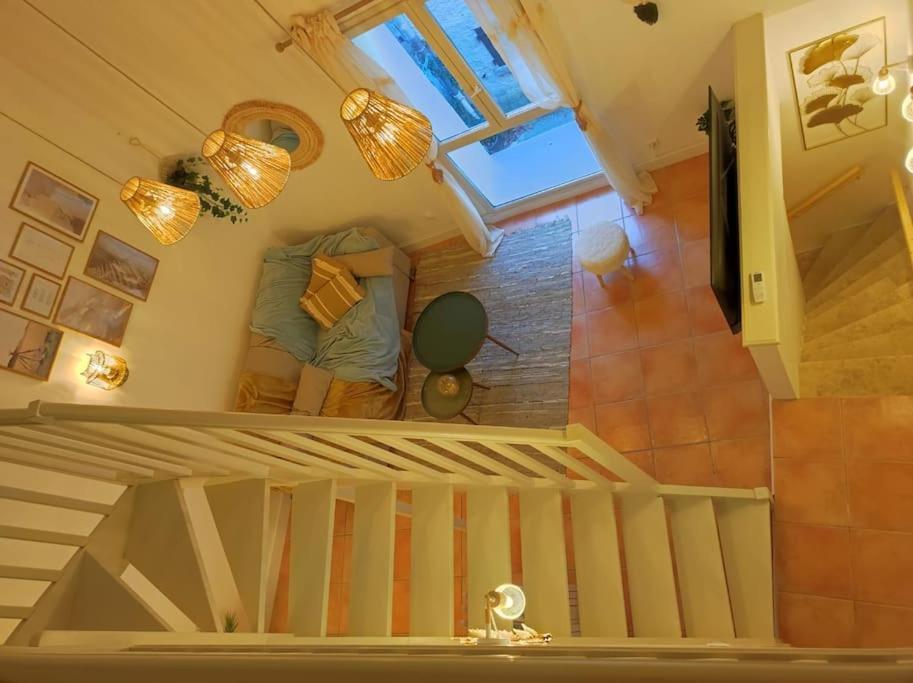 Appartement Cosy 2/4 Personnes La Roquebrussanne Eksteriør bilde